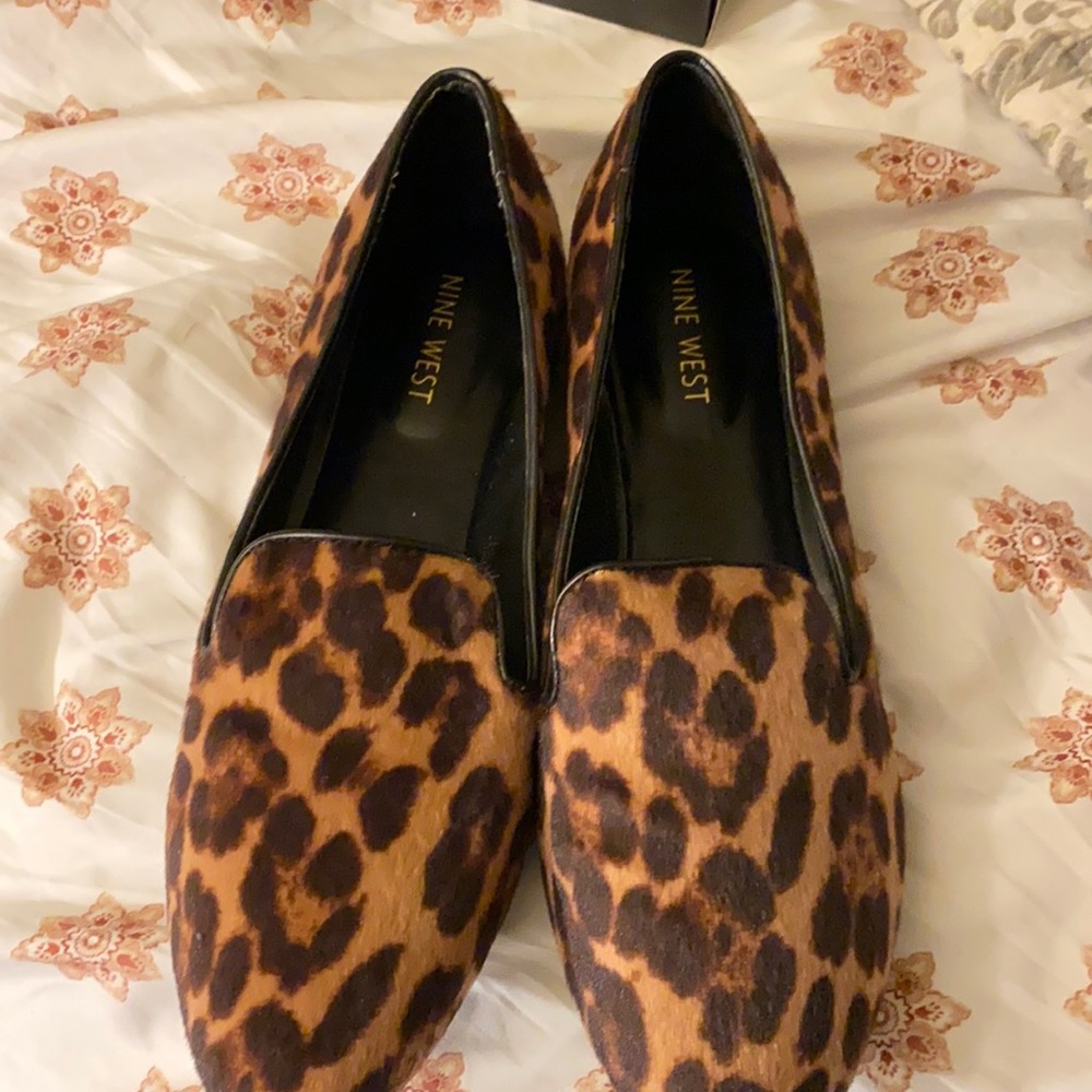 Brand new in box Nine West Cheetah print Flats